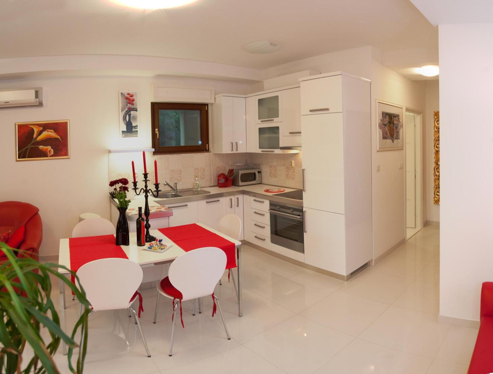 Residence Apartments Anamaria Podstrana Ngoại thất bức ảnh