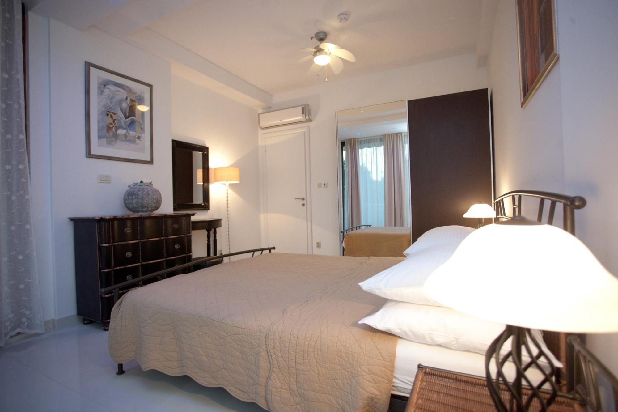 Residence Apartments Anamaria Podstrana Ngoại thất bức ảnh