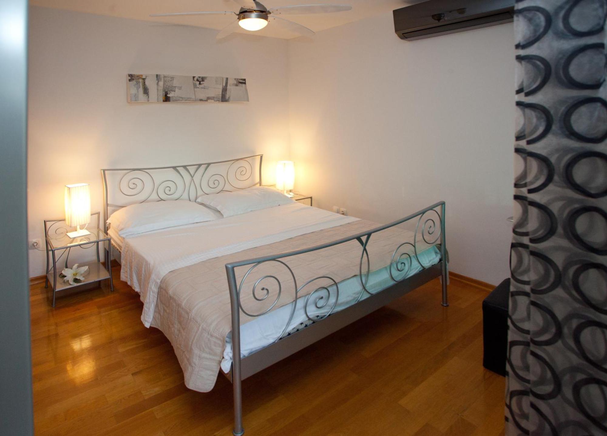 Residence Apartments Anamaria Podstrana Phòng bức ảnh