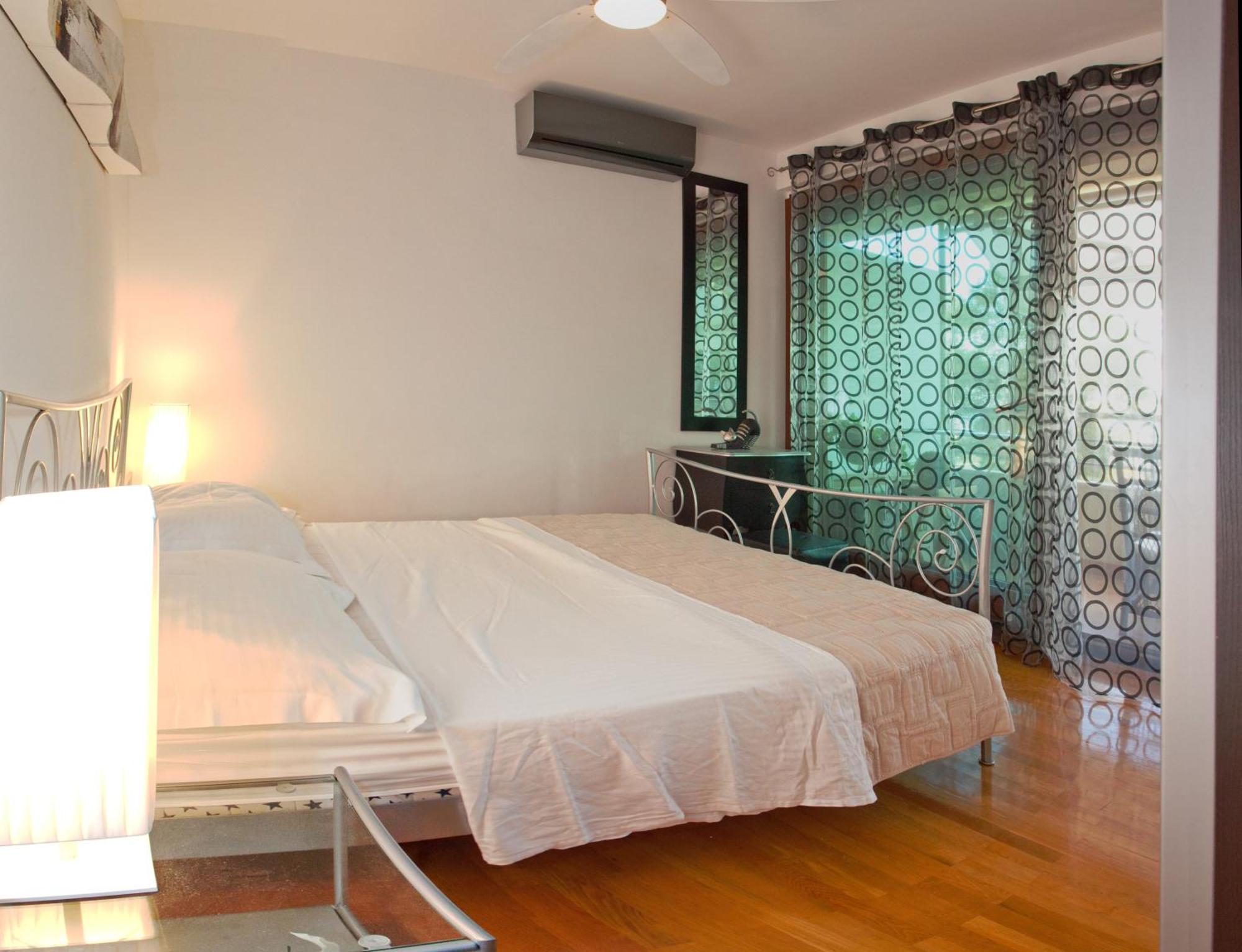 Residence Apartments Anamaria Podstrana Phòng bức ảnh